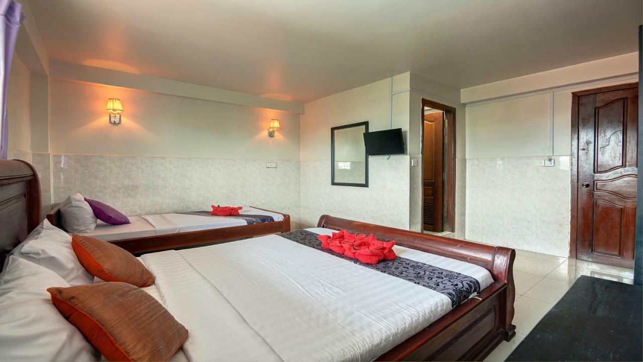 Pub Hostel *